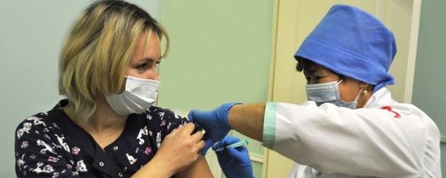 В Чувашию в марте поступит 40 тысяч доз вакцины от коронавируса